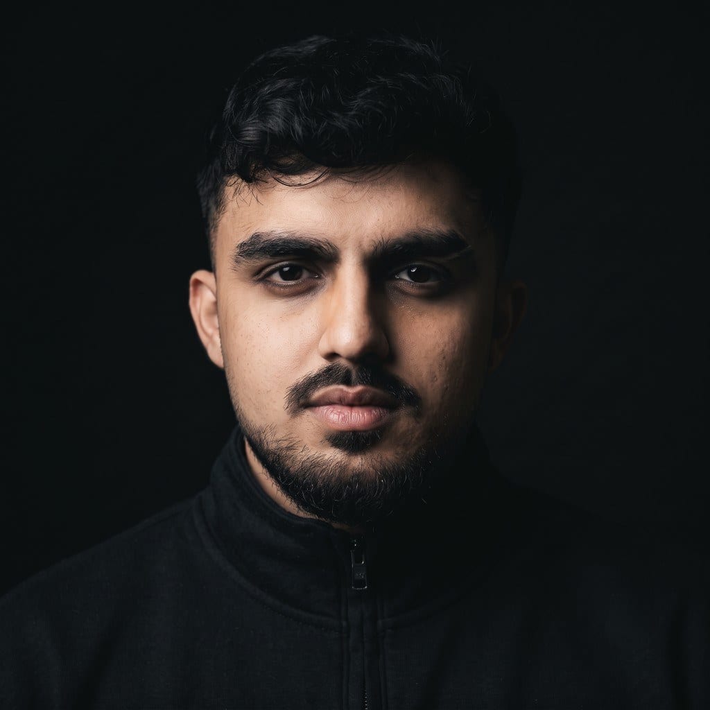 Portrait of Manjeet Ahuja, Co-Founder and AI Systems Strategist